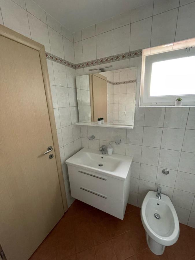 Apartments Elvira Krk Town Zewnętrze zdjęcie