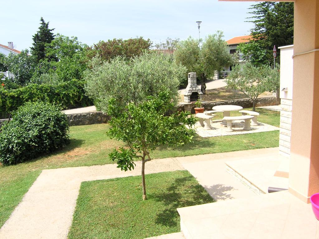 Apartments Elvira Krk Town Zewnętrze zdjęcie